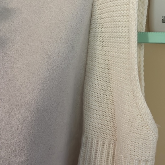Sweater Vest - Picture 5 of 6